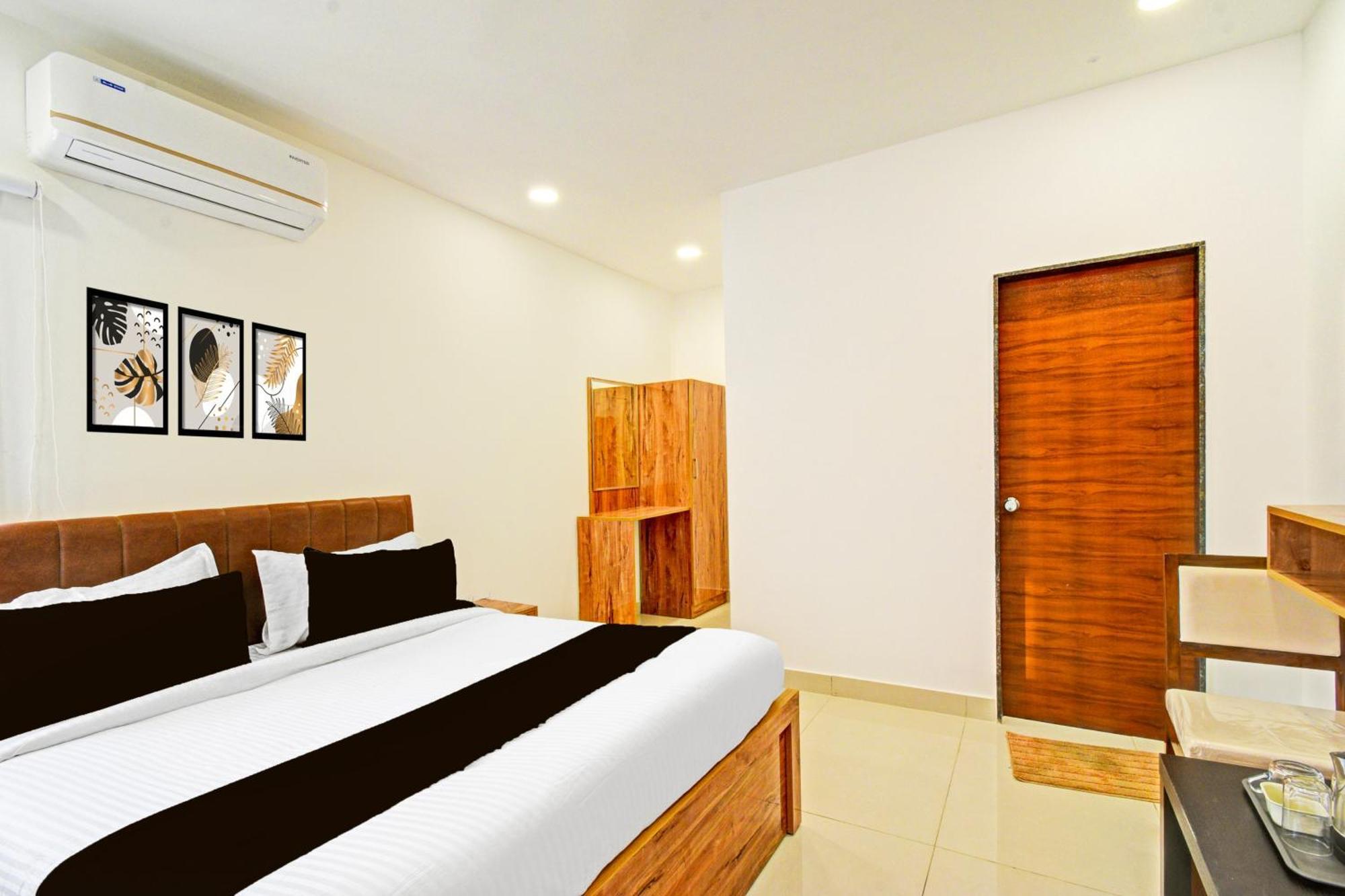 Super Townhouse Oak Suchitra Kompally Road Formerly Sun Moon Hotels Trimulgherry المظهر الخارجي الصورة