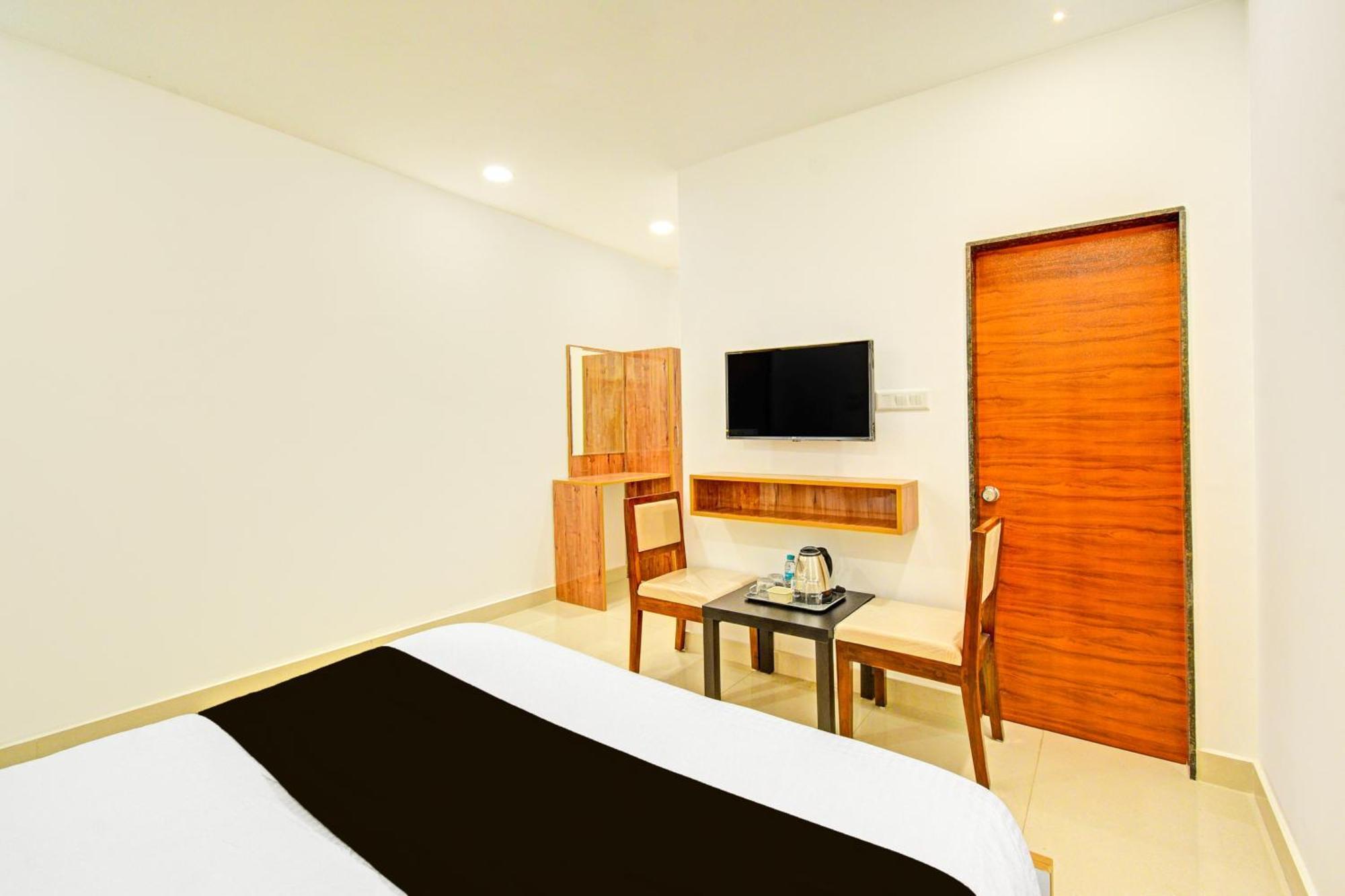 Super Townhouse Oak Suchitra Kompally Road Formerly Sun Moon Hotels Trimulgherry المظهر الخارجي الصورة