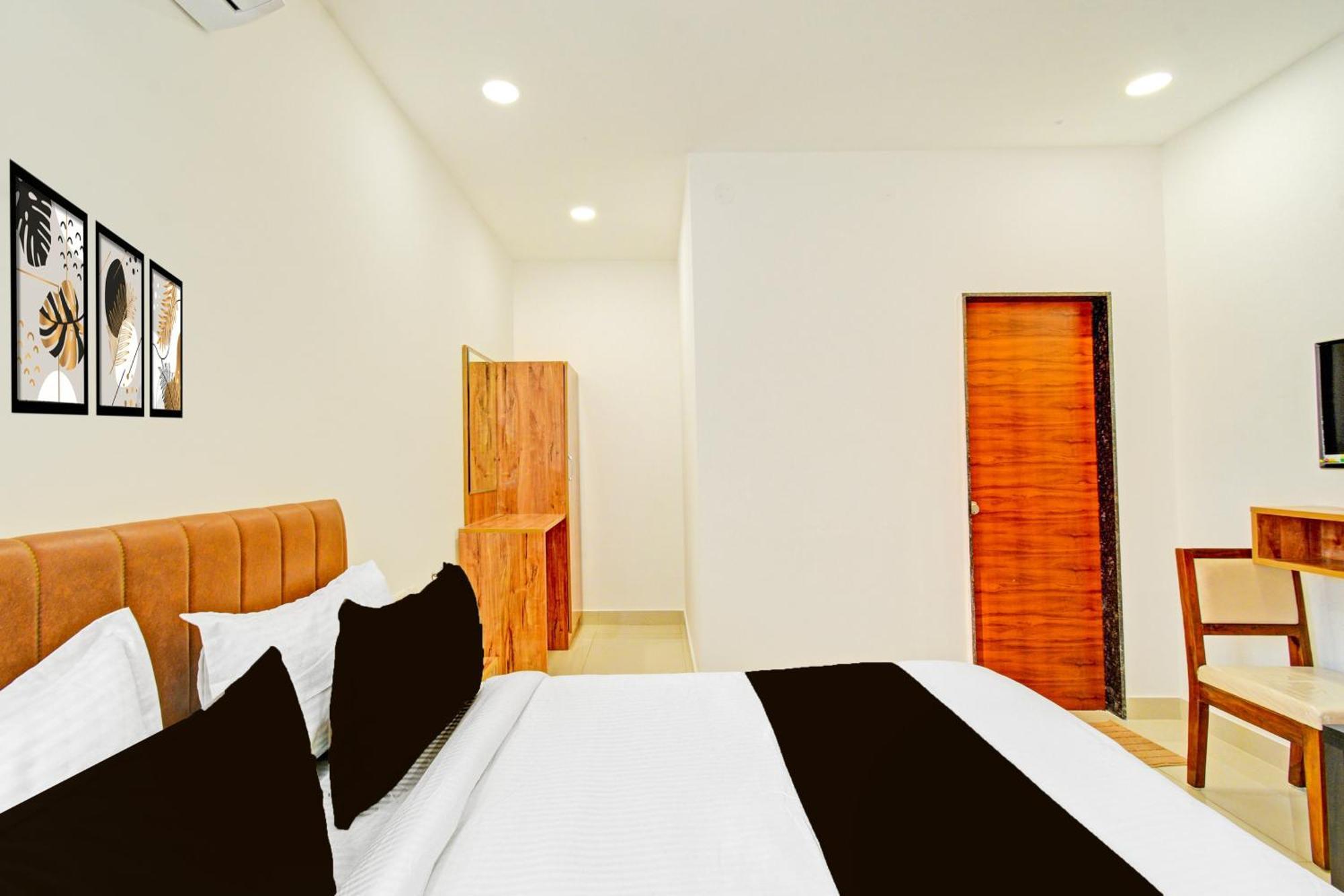 Super Townhouse Oak Suchitra Kompally Road Formerly Sun Moon Hotels Trimulgherry المظهر الخارجي الصورة
